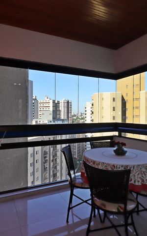 Apartamento à venda com 175m², 2 quartos e 2 vagasVaranda da Sala