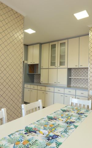 Apartamento à venda com 175m², 2 quartos e 2 vagasCozinha