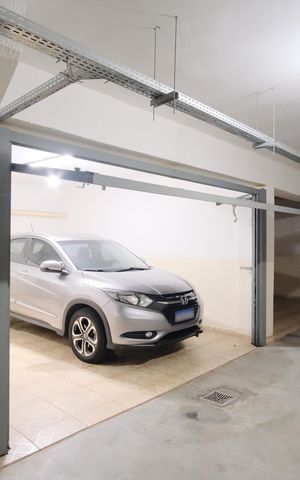 Casa de condomínio à venda com 147m², 3 quartos e 2 vagasGaragem