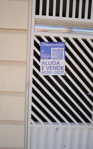 Casa de condomínio à venda com 147m², 3 quartos e 2 vagasPlaca