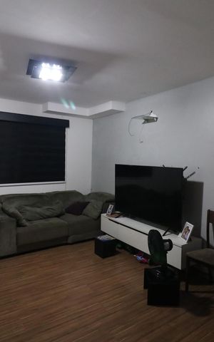 Casa de condomínio à venda com 90m², 3 quartos e 2 vagasSala
