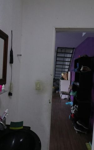 Casa de condomínio à venda com 90m², 3 quartos e 2 vagasBanheiro Social