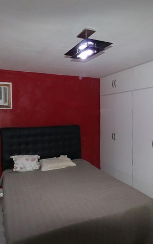 Casa de condomínio à venda com 90m², 3 quartos e 2 vagasSuite