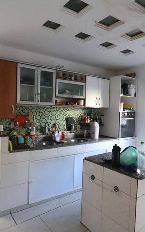 Casa de condomínio à venda com 90m², 3 quartos e 2 vagasCozinha