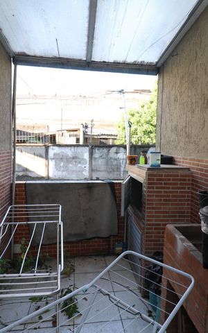 Casa de condomínio à venda com 90m², 3 quartos e 2 vagasÁrea de Serviço
