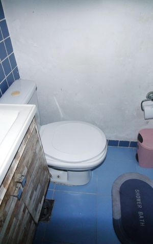 Casa à venda com 68m², 1 quarto e 1 vagaBanheiro