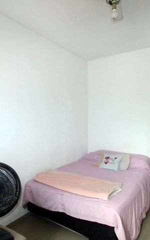 Casa à venda com 68m², 1 quarto e 1 vagaQuarto