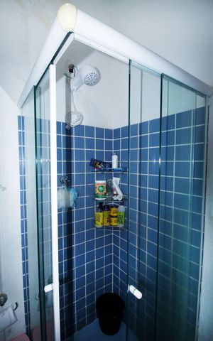 Casa à venda com 68m², 1 quarto e 1 vagaBanheiro