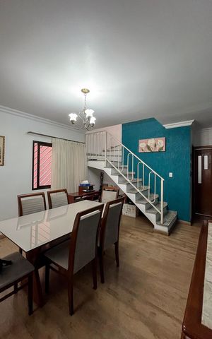 Casa à venda com 250m², 3 quartos e 2 vagas Casa à venda com 250m², 3 quartos e 2 vagasSala de Jantar