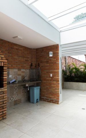 Apartamento à venda com 163m², 3 quartos e 2 vagas Apartamento à venda com 163m², 3 quartos e 2 vagasÁrea comum - Churrasqueira