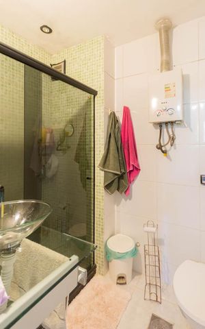 Apartamento à venda com 85m², 2 quartos e 2 vagasBanheiro Suíte