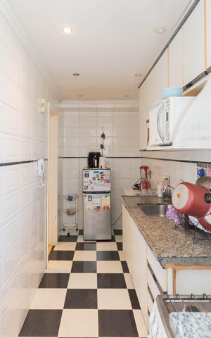 Apartamento à venda com 85m², 2 quartos e 2 vagasCozinha