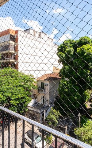 Apartamento à venda com 85m², 2 quartos e 2 vagasVaranda da Sala
