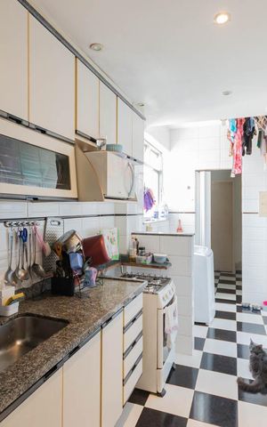 Apartamento à venda com 85m², 2 quartos e 2 vagasCozinha