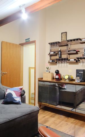 Casa de condomínio à venda com 119m², 2 quartos e 2 vagasSala 1 do sotão
