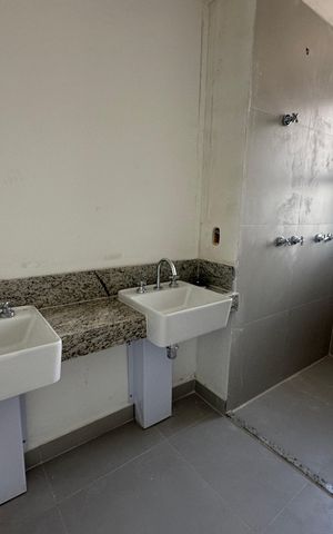 Apartamento à venda com 112m², 3 quartos e 3 vagasBanheiro da Suíte 3