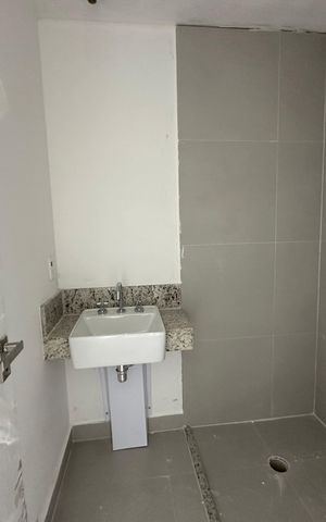Apartamento à venda com 112m², 3 quartos e 3 vagasBanheiro da Suíte 1