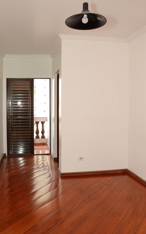 Casa à venda com 350m², 4 quartos e 6 vagas Casa à venda com 350m², 4 quartos e 6 vagasSuíte 3