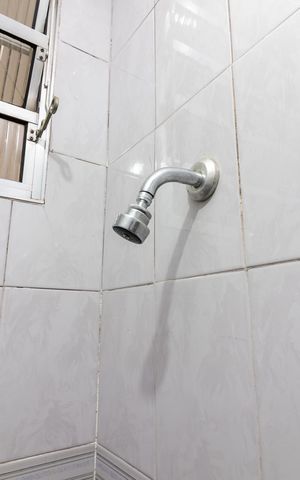 Casa à venda com 95m², 3 quartos e sem vagaBanheiro 2