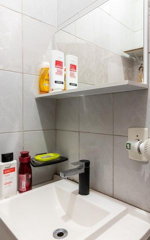 Casa à venda com 95m², 3 quartos e sem vagaBanheiro 1