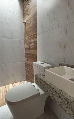 Casa à venda com 160m², 3 quartos e 2 vagas Casa à venda com 160m², 3 quartos e 2 vagasBanheiro