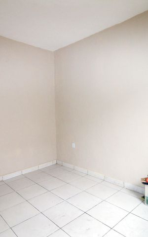 Casa para alugar com 58m², 1 quarto e sem vagaSala