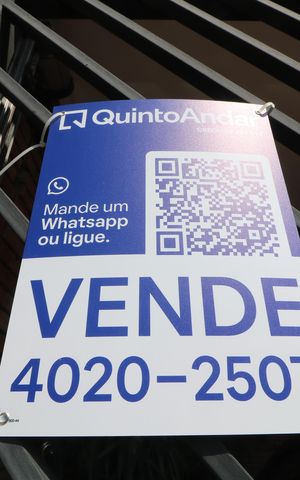 Casa à venda com 158m², 3 quartos e 2 vagasFachada