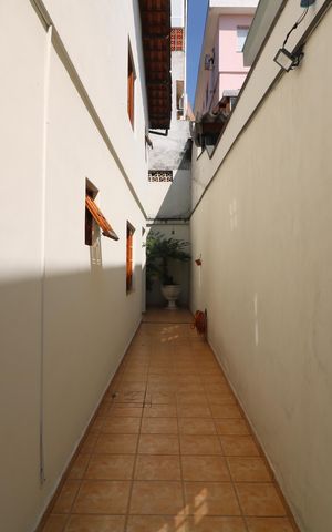 Casa à venda com 158m², 3 quartos e 2 vagasCorredor