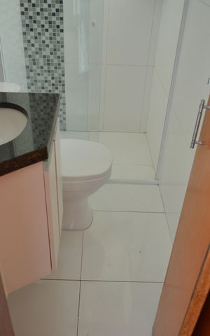 Casa para alugar com 130m², 3 quartos e 2 vagasBanheiro Social