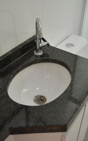 Casa para alugar com 130m², 3 quartos e 2 vagasBanheiro Social