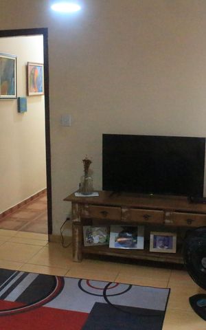 Casa à venda com 170m², 4 quartos e 3 vagasSala
