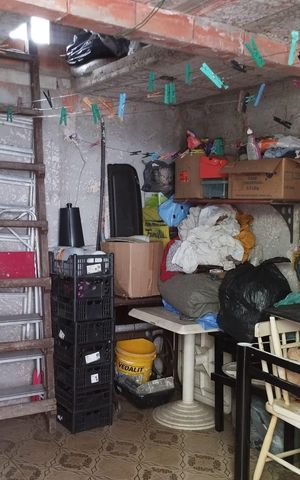 Casa à venda com 155m², 3 quartos e 1 vaga Casa à venda com 155m², 3 quartos e 1 vagaÁrea externa - Casa 1
