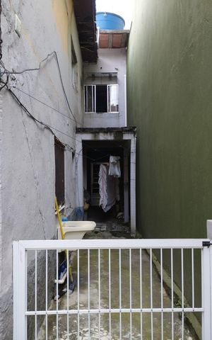 Casa à venda com 155m², 3 quartos e 1 vaga Casa à venda com 155m², 3 quartos e 1 vagaÁrea externa - Casa 3