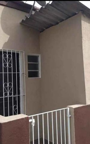 Casa à venda com 155m², 3 quartos e 1 vaga Casa à venda com 155m², 3 quartos e 1 vagaÁrea externa - Casa 2