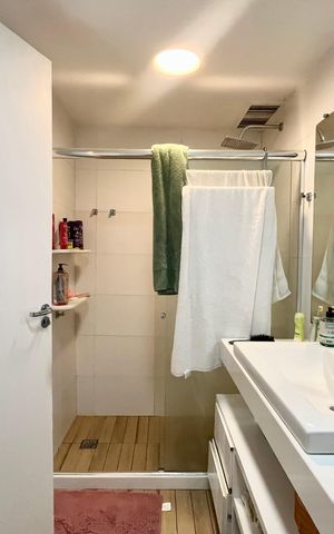 Apartamento à venda com 155m², 3 quartos e 1 vaga Apartamento à venda com 155m², 3 quartos e 1 vagaSuite