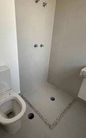 Apartamento à venda com 86m², 3 quartos e 2 vagas Apartamento à venda com 86m², 3 quartos e 2 vagasBanheiro da Suíte 2