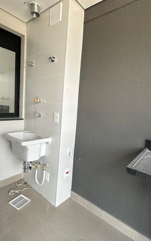 Apartamento à venda com 86m², 3 quartos e 2 vagas Apartamento à venda com 86m², 3 quartos e 2 vagasÁrea de Serviço