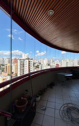 Apartamento para alugar com 216m², 4 quartos e 4 vagas Apartamento para alugar com 216m², 4 quartos e 4 vagasSuite 1 Varanda