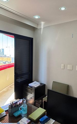 Apartamento para alugar com 216m², 4 quartos e 4 vagas Apartamento para alugar com 216m², 4 quartos e 4 vagasQuarto 1