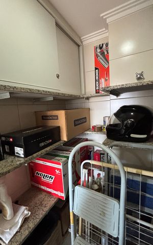 Apartamento para alugar com 216m², 4 quartos e 4 vagas Apartamento para alugar com 216m², 4 quartos e 4 vagasÁrea de Serviço - Despensa