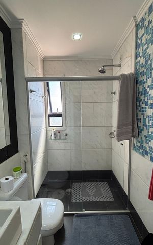 Apartamento para alugar com 216m², 4 quartos e 4 vagas Apartamento para alugar com 216m², 4 quartos e 4 vagasBanheiro da Suíte 2