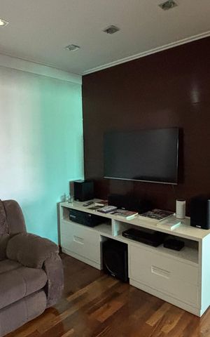 Apartamento para alugar com 216m², 4 quartos e 4 vagas Apartamento para alugar com 216m², 4 quartos e 4 vagasSala - Sala de Jantar