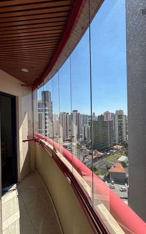 Apartamento para alugar com 216m², 4 quartos e 4 vagas Apartamento para alugar com 216m², 4 quartos e 4 vagasQuarto 1 Varanda