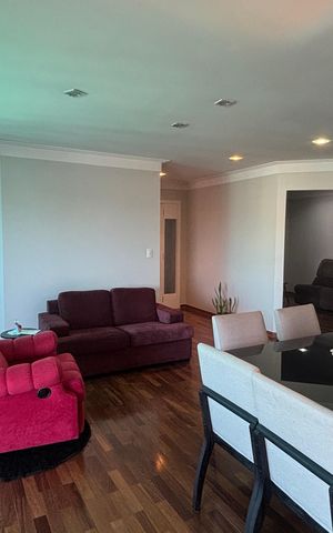 Apartamento para alugar com 216m², 4 quartos e 4 vagas Apartamento para alugar com 216m², 4 quartos e 4 vagasSala - Sala de Jantar