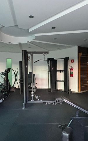 Apartamento para alugar com 216m², 4 quartos e 4 vagas Apartamento para alugar com 216m², 4 quartos e 4 vagasAcademia