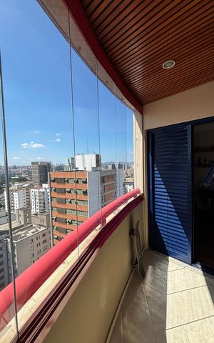 Apartamento para alugar com 216m², 4 quartos e 4 vagas Apartamento para alugar com 216m², 4 quartos e 4 vagasQuarto 1 Varanda