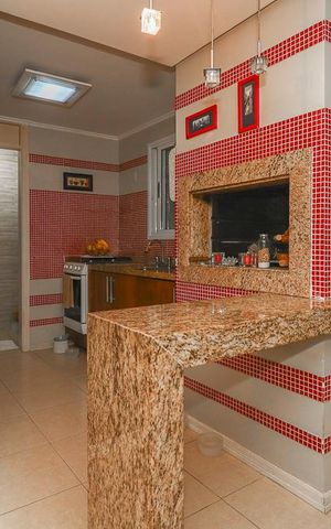 Casa de condomínio à venda com 194m², 3 quartos e 2 vagasCozinha