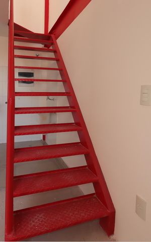 Apartamento à venda com 51m², 1 quarto e 1 vagaEscada