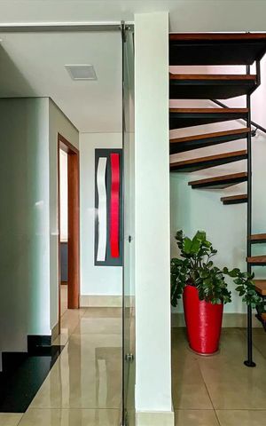 Apartamento para alugar com 200m², 4 quartos e 2 vagas
