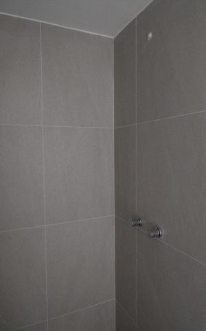 Apartamento à venda com 93m², 3 quartos e 2 vagasBanheiro